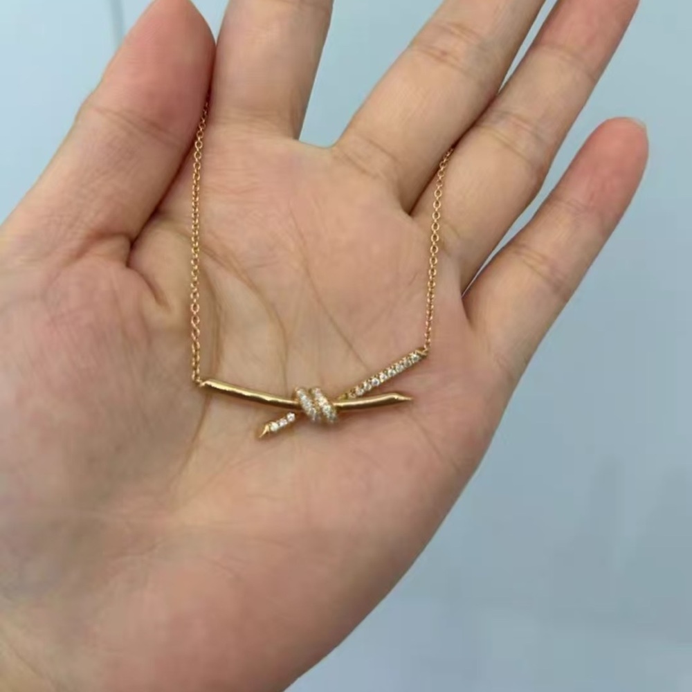 Tiffany & Co. Gold Knot Necklace - Picture 4 of 4
